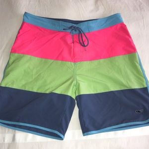 Vineyard Vines colorblock board shorts sz 38